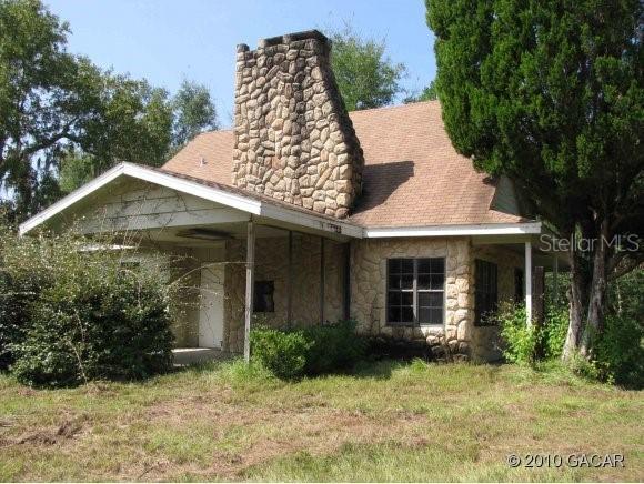 7790 NE 138th Ln., Newberry, FL 32669