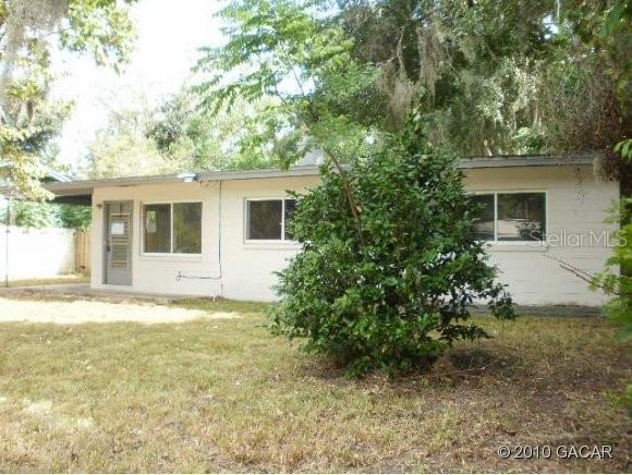 1011 NW 23 Ave., Gainesville, FL 32609