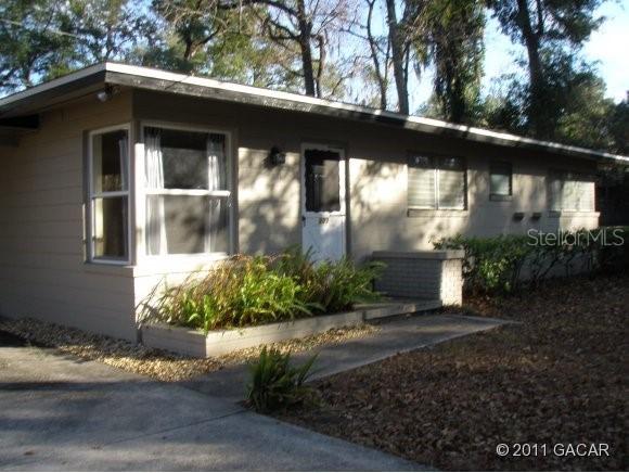 303 NW 34 Ter., Gainesville, FL 32607