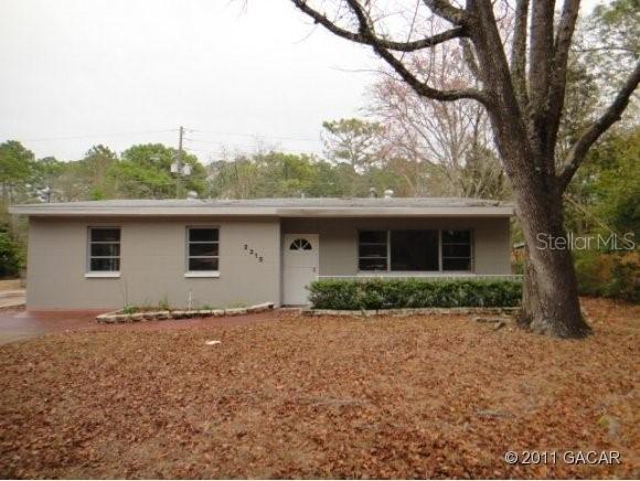 2315 NE 12 St., Gainesville, FL 32609
