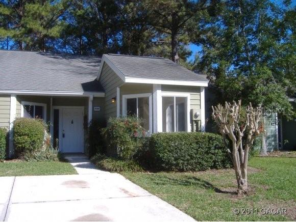 834 NW 125 Dr., Newberry, FL 32669