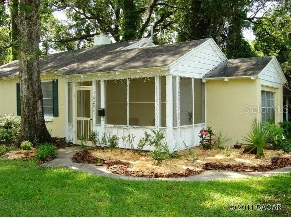 929 NW 10th Ave., Gainesville, FL 32601