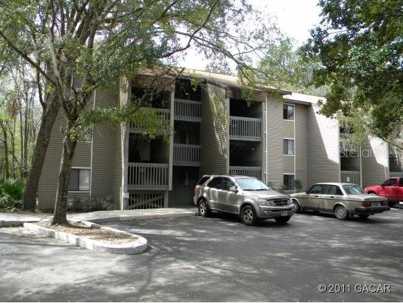 83 SE 16th Ave. #E-30, Gainesville, FL 32601