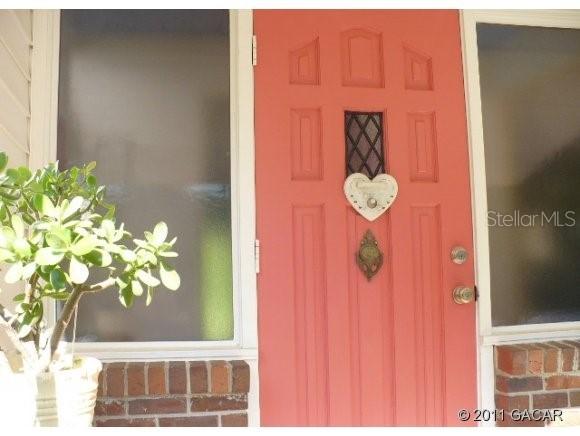 30 SE 49th Dr., Gainesville, FL 32641