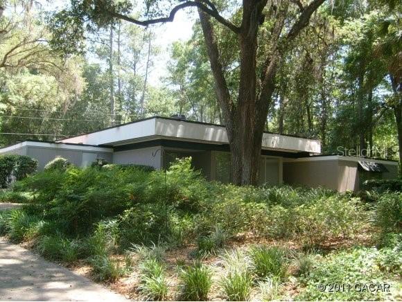 2209 NW 29th Street St., Gainesville, FL 32605