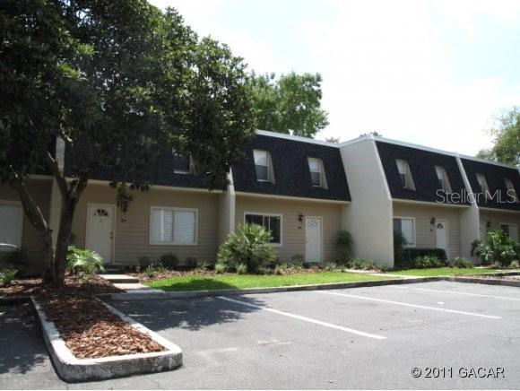 501 SW 75th St. #F10, Gainesville, FL 32607