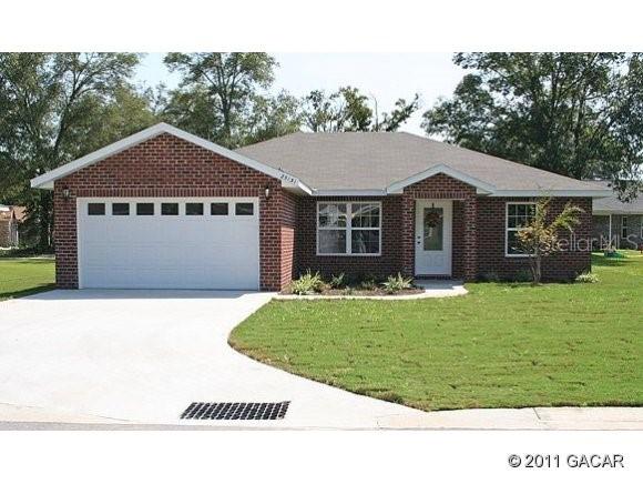 25148 SW 21st Pl., Newberry, FL 32669