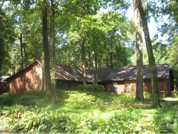 2720 NW 38th St., Gainesville, FL 32605