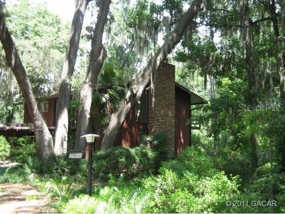 2900 NW 14th Pl., Gainesville, FL 32605