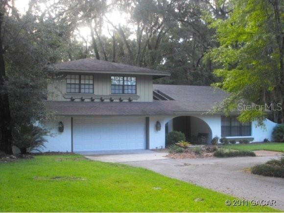 207 SW 80th Dr., Gainesville, FL 32607