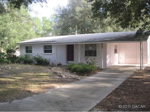 1219 NE 37th Pl., Gainesville, FL 32609