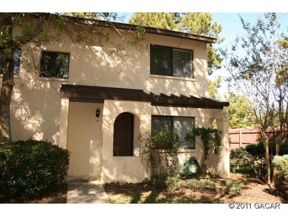 2735 SW 35th Pl. #107, Gainesville, FL 32608