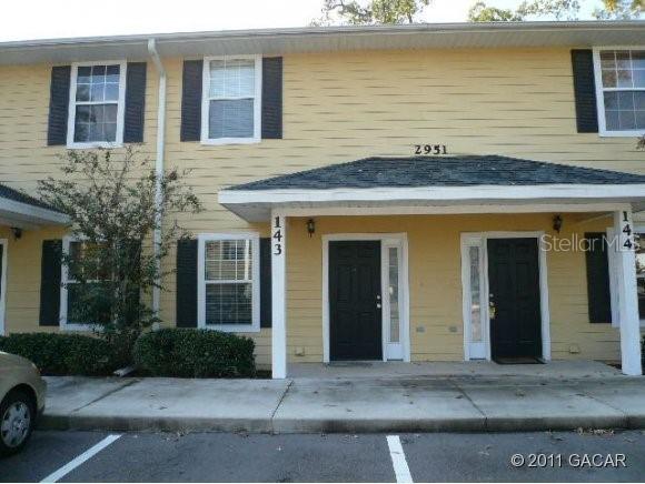 2951 SW 35th Place #143, Gainesville, FL 32608