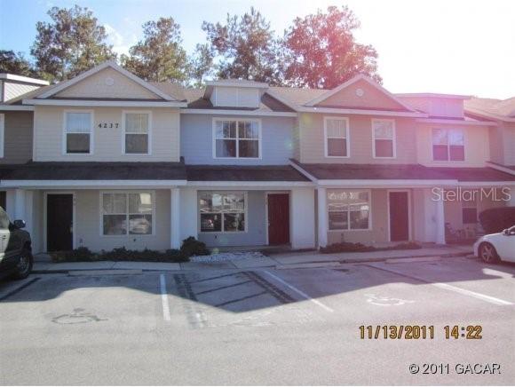 4237 SW 22nd Ln. #136, Gainesville, FL 32607