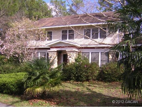 3221 NW 6th St., Gainesville, FL 32609