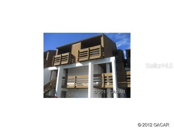 1662 SW 16th St., Gainesville, FL 32608