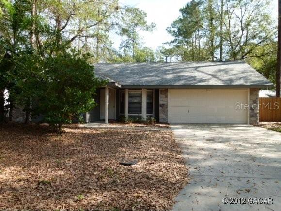 5111 NW 27th Dr, Gainesville, FL 32605