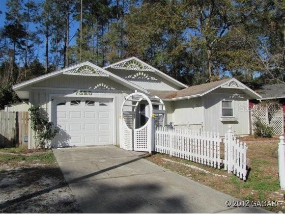 7320 NW 21st Way, Gainesville, FL 32608
