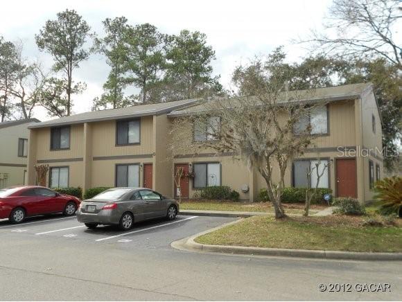 2300 SW 43rd St. #O-3, Gainesville, FL 32607