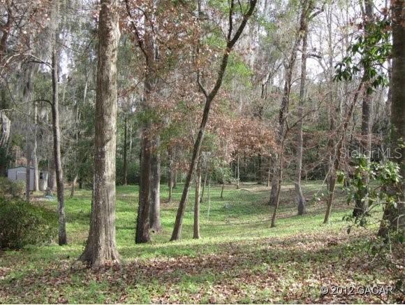 1933 NW 23rd Ter., Gainesville, FL 32605