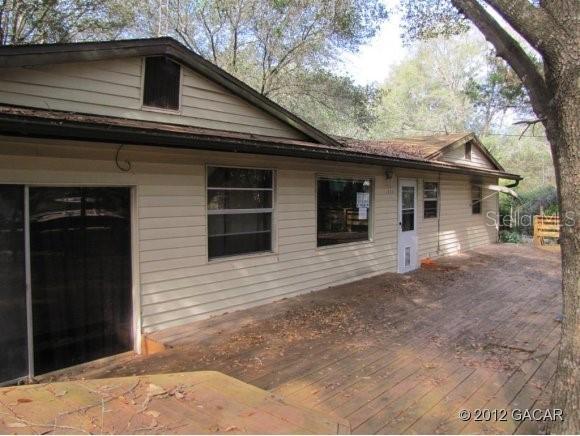 111 Benjamin Dr., Hawthorne, FL 32640