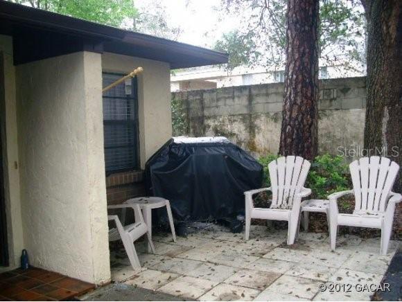 3439 NW 21st Drive Dr. #J-3, Gainesville, FL 32605