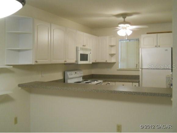 75 SE 16th Ave. #A-10, Gainesville, FL 32601