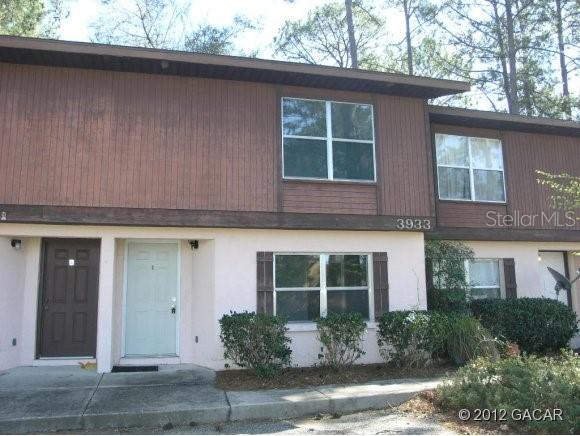 3933 SW 26 Dr. #B, Gainesville, FL 32608