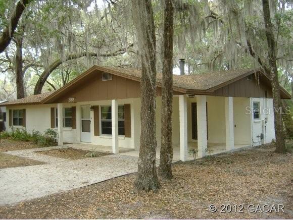 288 SE 3rd Ave., Melrose, FL 32666