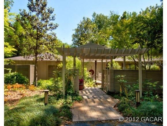 6501 NW 16th Pl., Gainesville, FL 32605