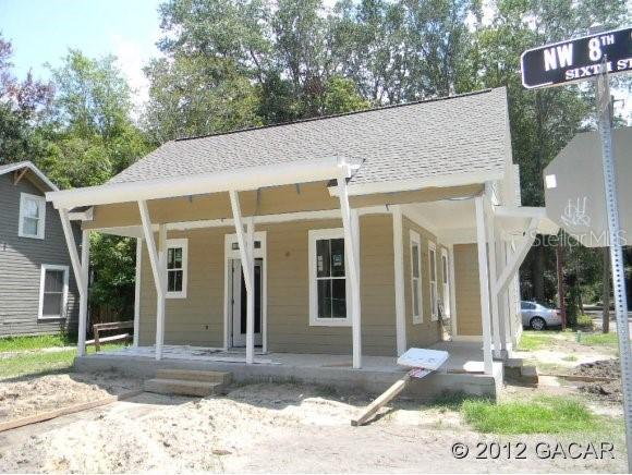 403 NW 8th St., Gainesville, FL 32601