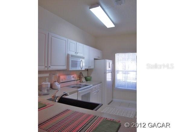 4493 NW 49 St. #107, Gainesville, FL 32606