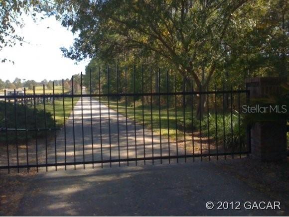 13707 NW 79th Ln., Alachua, FL 32615