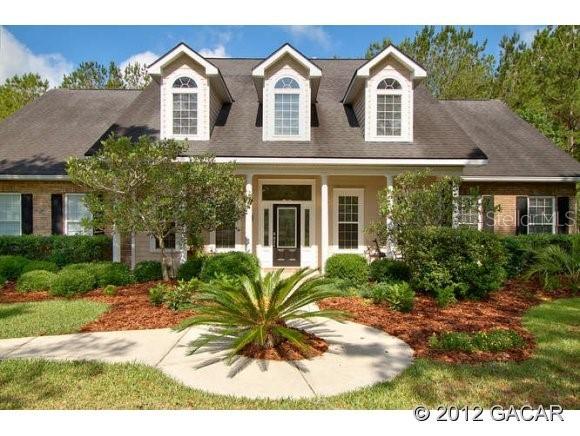 818 SW 105th Ter., Gainesville, FL 32607