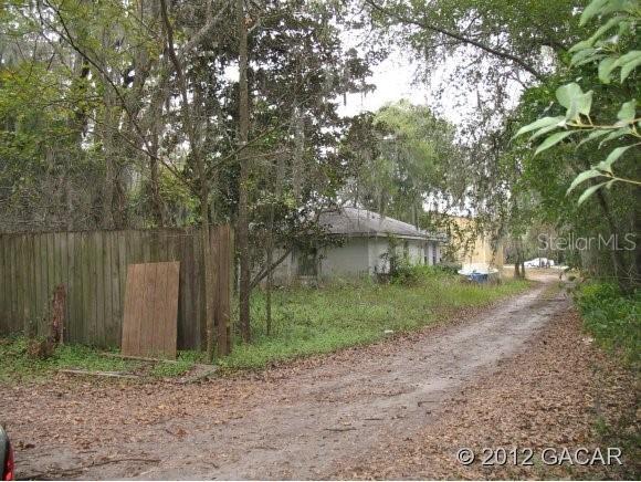 1104 SW 6th St., Gainesville, FL 32601