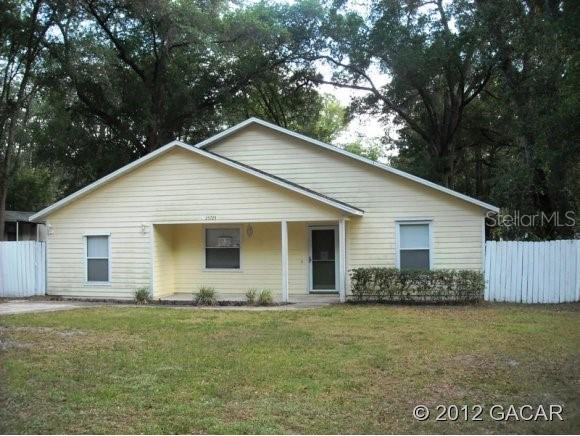 25725 NW 6th Ave., Newberry, FL 32669