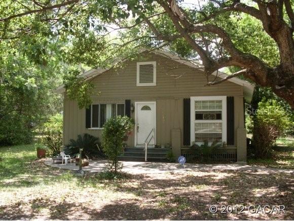 5712 Hampton St., Melrose, FL 32666