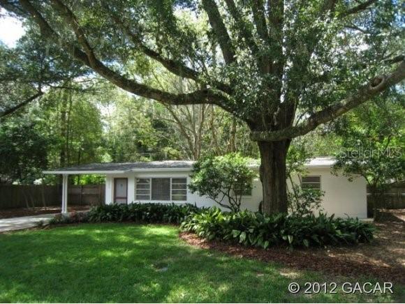 1708 NW 38th Ter., Gainesville, FL 32605