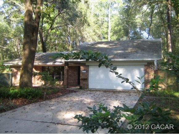 2415 NW 36th Ter., Gainesville, FL 32605