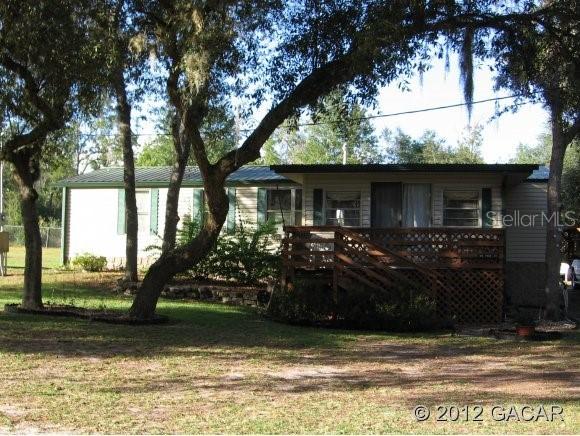 103 Palm Ave., Melrose, FL 32666
