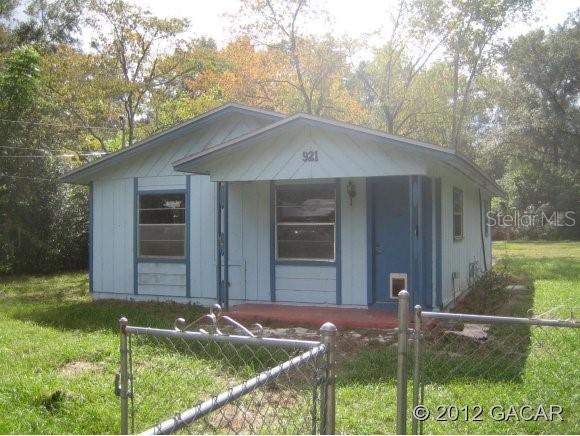 921 NW 33rd Ave., Gainesville, FL 32609