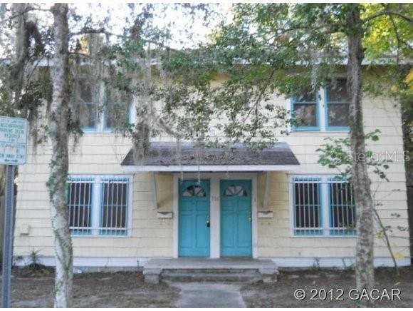 114 NW 10th St., Gainesville, FL 32601