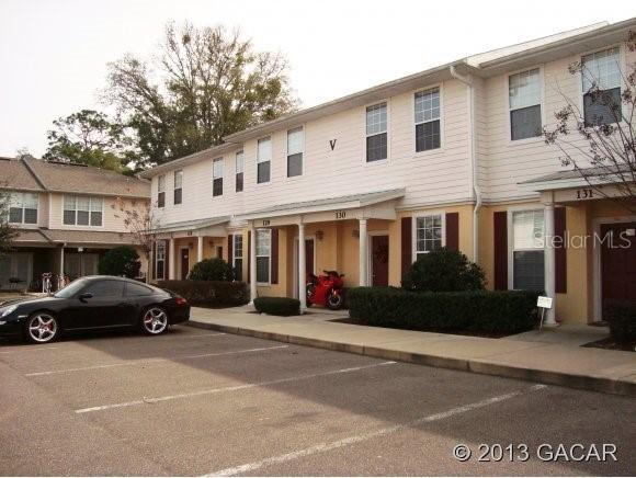 2508 SW Sw 35th Pl. #V-13, Gainesville, FL 32608