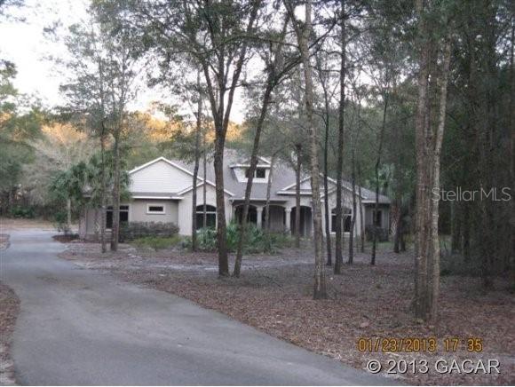 18404 SW 42 Ln., Newberry, FL 32669