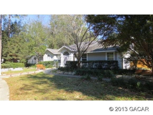 225 SW 136 St., Newberry, FL 32669