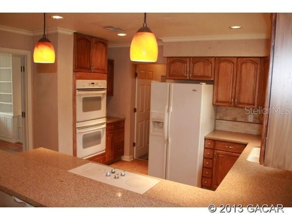 4608 NW 42 St., Gainesville, FL 32606