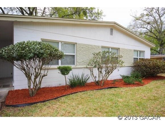 2839 NE 11 Dr., Gainesville, FL 32609