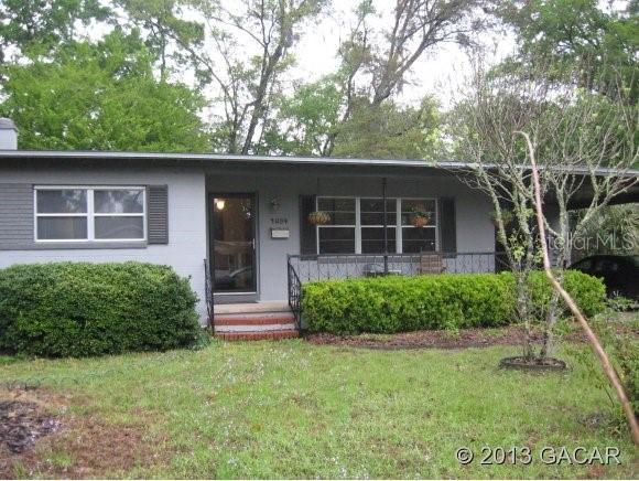 1034 NE 5th Place Pl., Gainesville, FL 32601
