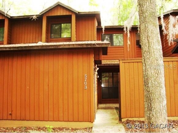 5703 SW 10th Pl., Gainesville, FL 32607