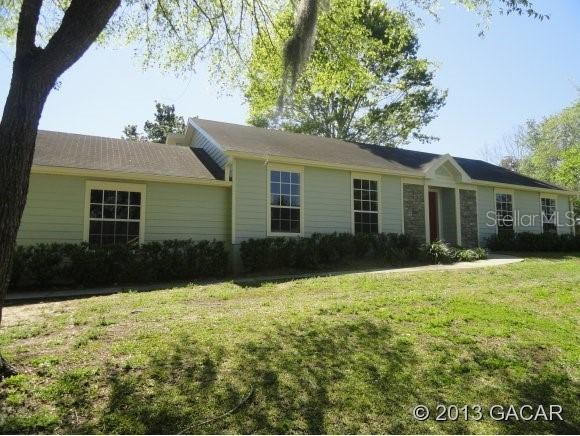 8521 NW 35 Ln., Gainesville, FL 32606